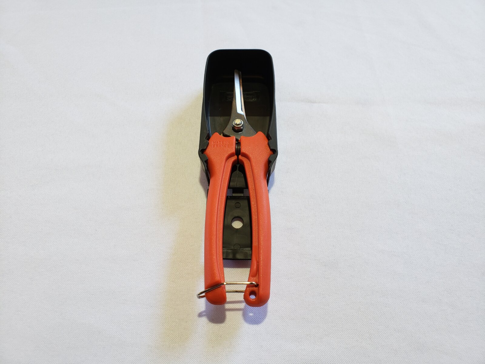 Bahco Thinning Shears With Holster A&J Vineyard Supply Inc.